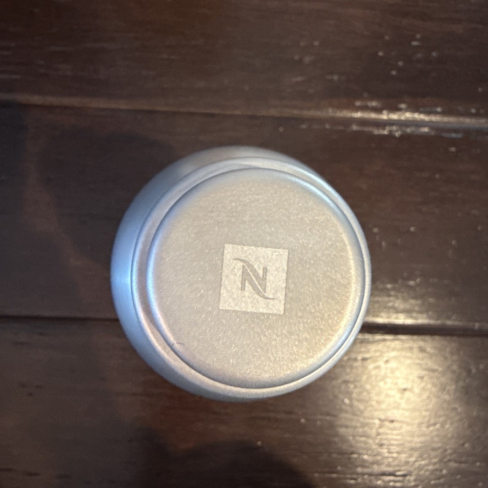 Open Box - Nespresso Barista Collection Shaker Tomas Kral Design 20 Fluid Once - Picture 2 of 8